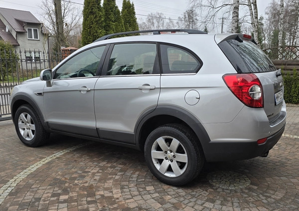 Chevrolet Captiva cena 28900 przebieg: 214000, rok produkcji 2011 z Siewierz małe 254